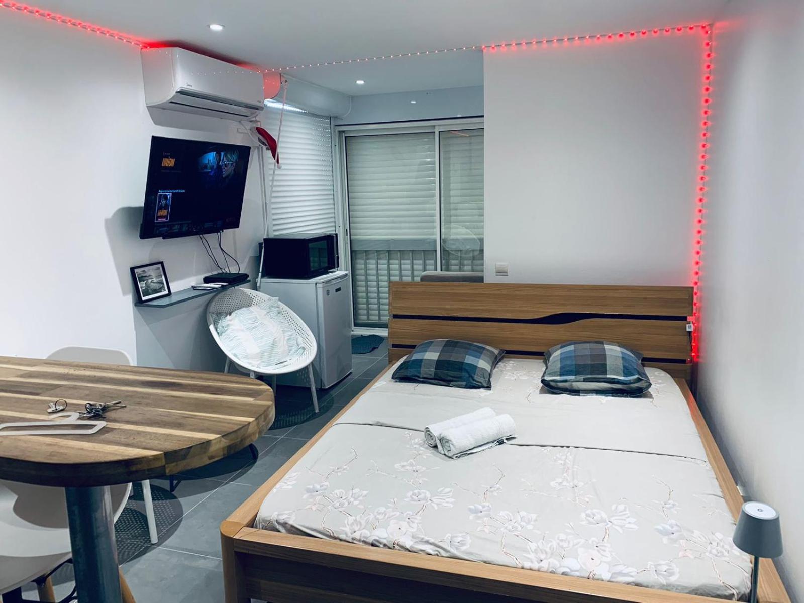 Studio Vue Sur Mer Fort D'Epee لو جوسيير المظهر الخارجي الصورة